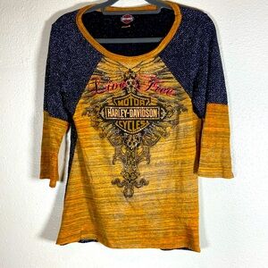 Harley Davidson women half sleeve shirt with sequins size Medium. pre-Owned.